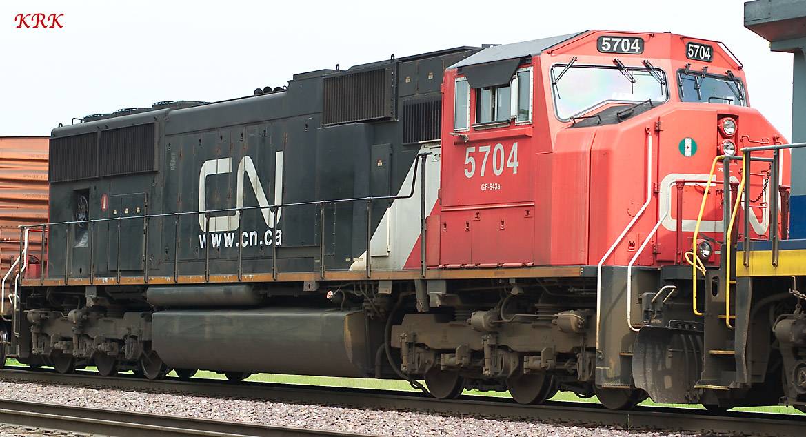 http://www.northeast.railfan.net/images/cn5704.jpg