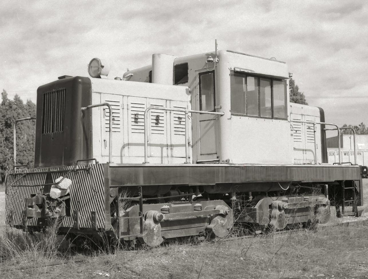 Porter 50-100T Industrial Railroad Locomotives - NE Rails Porter 50-100T Industrial Railroad Locomotives - NE Rails